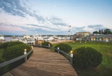 safe-harbor-essex-slider-6@2x
